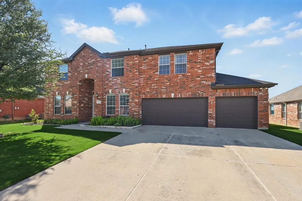 3019 Blue Lake Drive