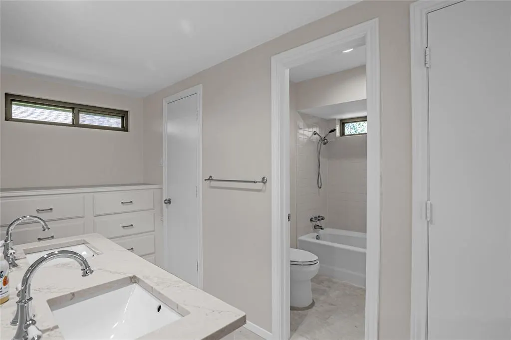 2209 Golden Willow Lane