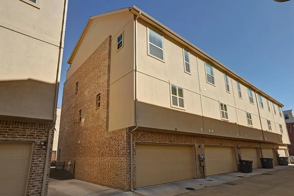 1310 Palm Canyon Drive