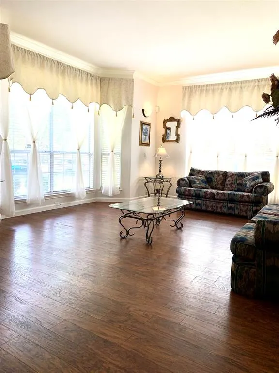 7813 Aqua Vista Drive