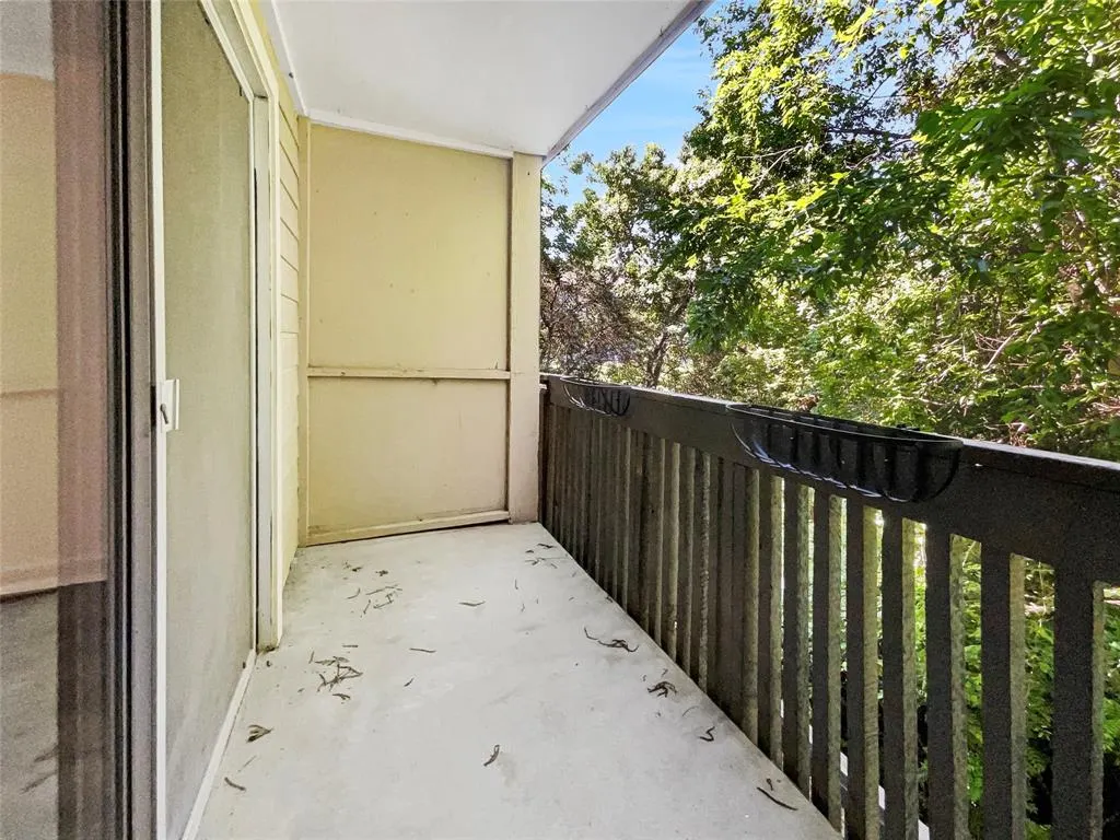 4851 Cedar Springs Road, #281