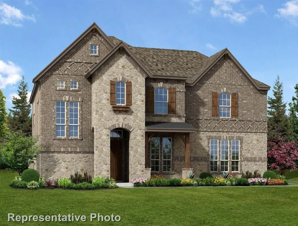 7260 Dragonfly Lane