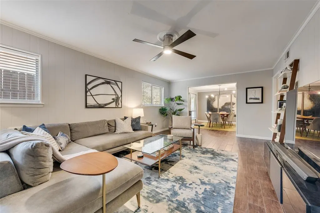 1529 Windchime Drive