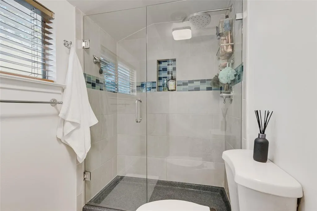 1529 Windchime Drive