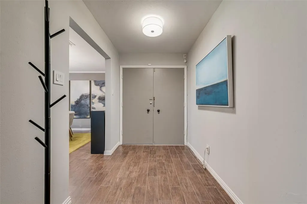 1529 Windchime Drive