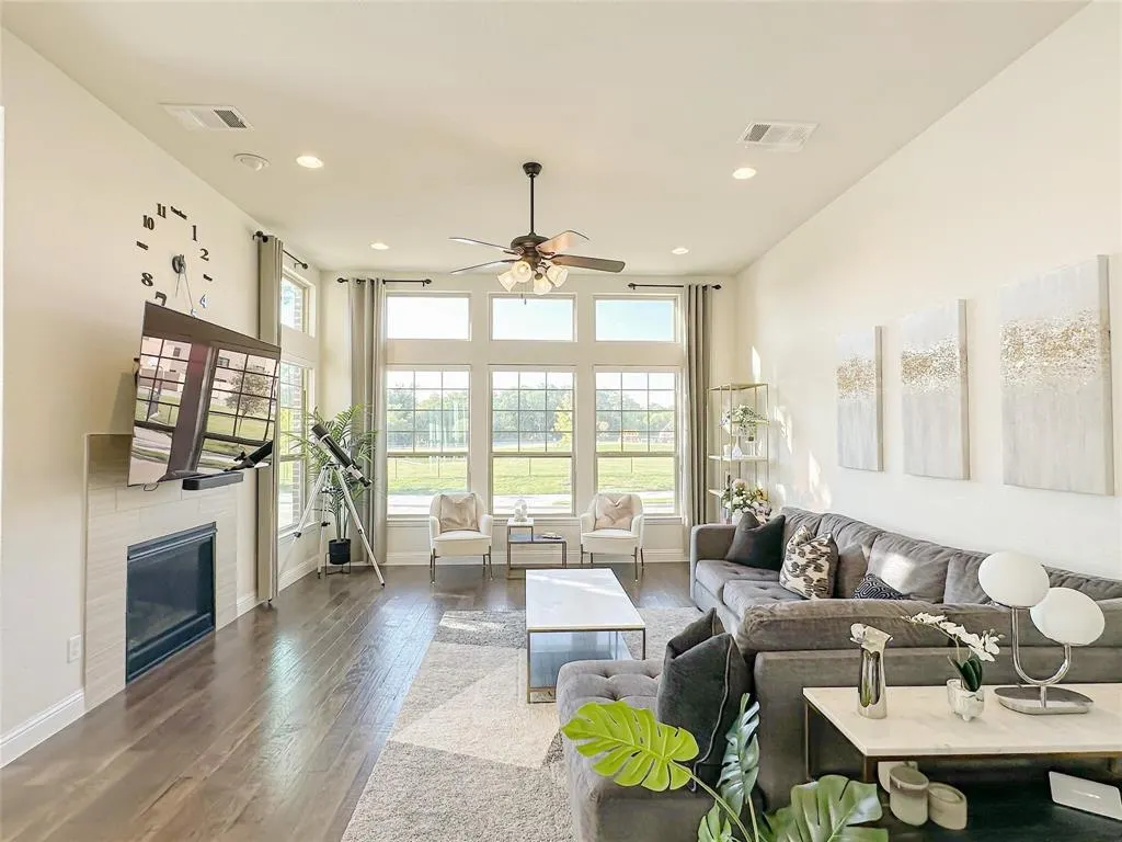7605 Kickapoo Drive
