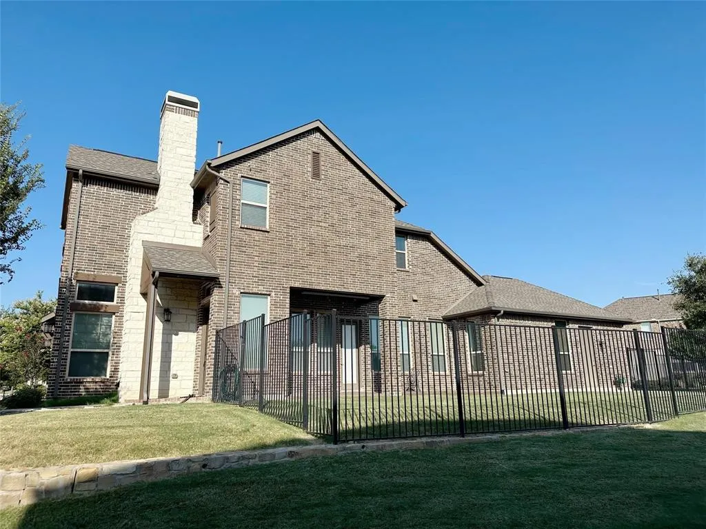 7605 Kickapoo Drive