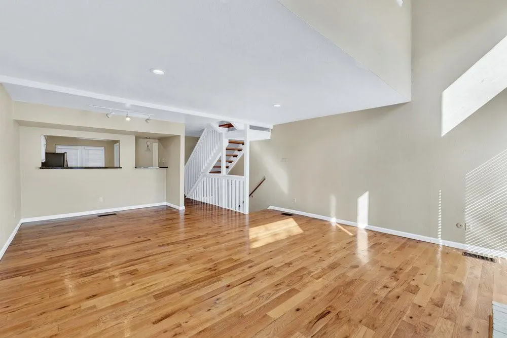 6808 Eastridge Drive, #A4