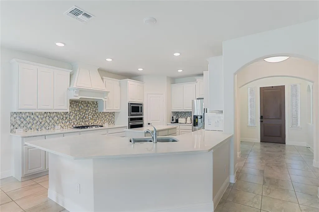 10245 Marathon Court