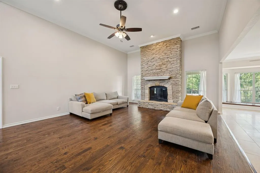 9530 County Road 581