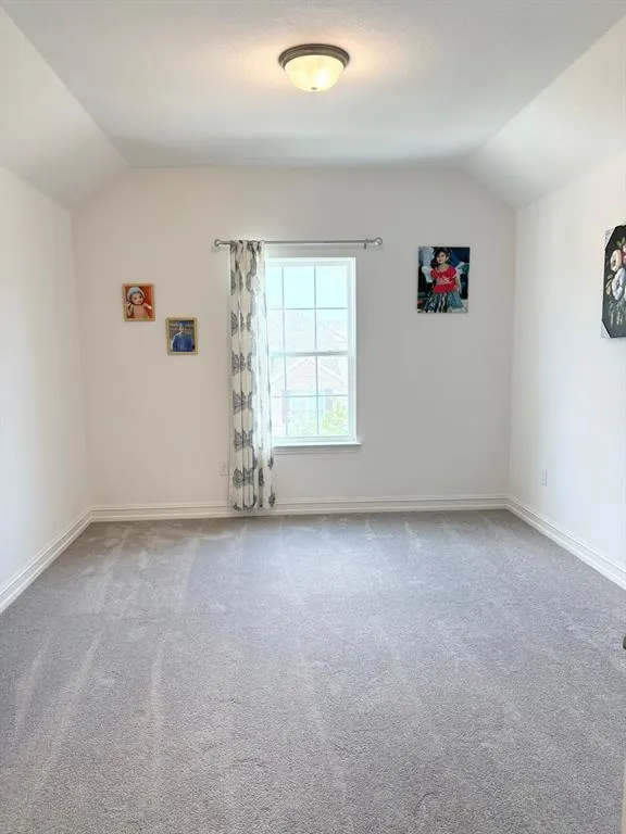 1527 Overlook Court