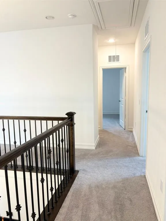 1527 Overlook Court