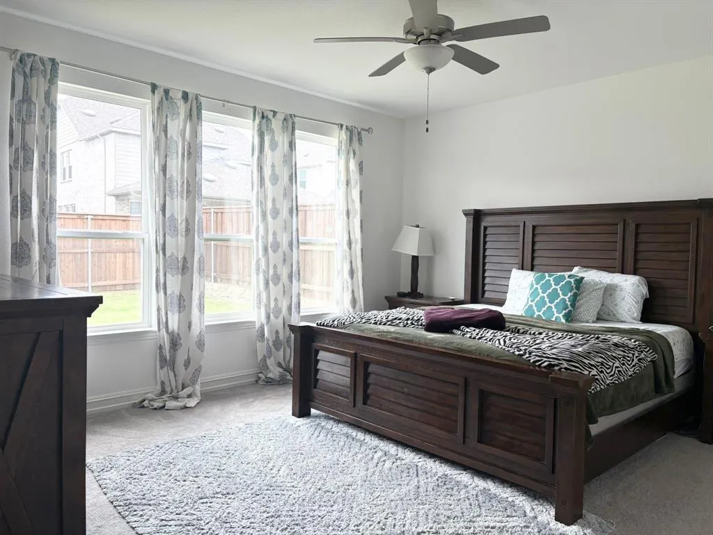 1527 Overlook Court