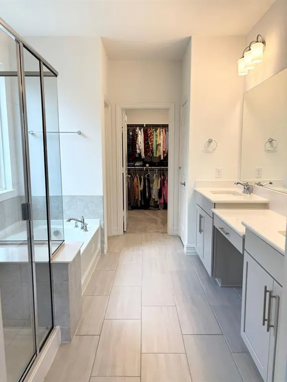 1527 Overlook Court