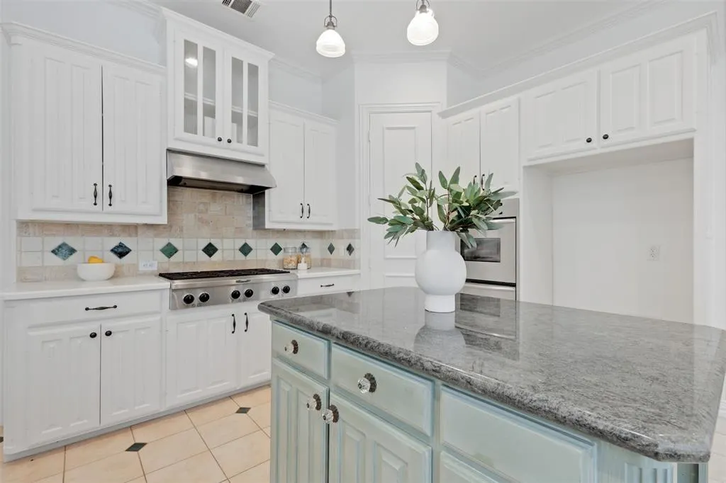 2203 Misty Way