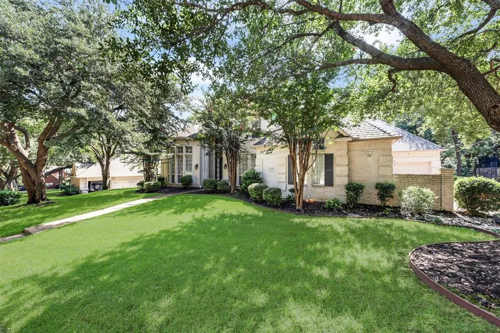 2203 Misty Way