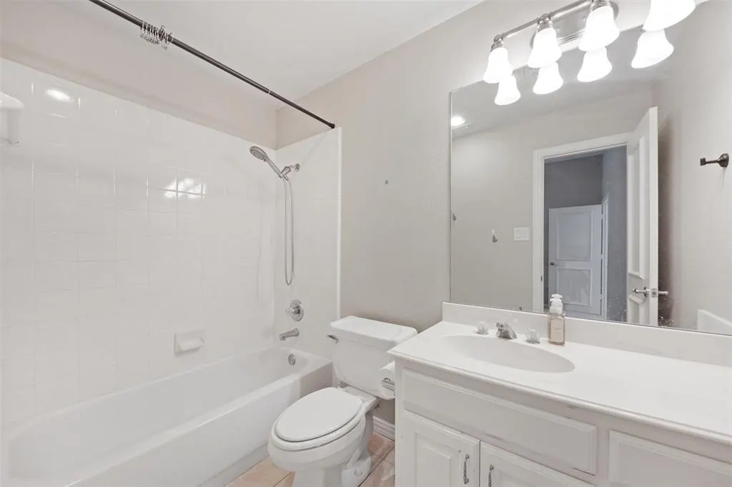 2203 Misty Way