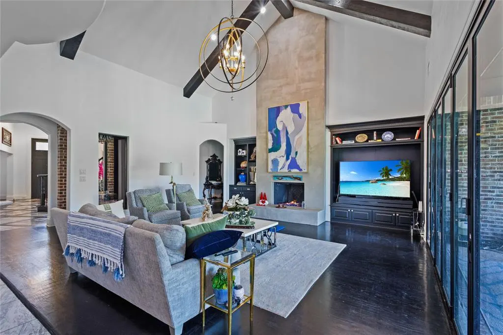 2871 Creekwood Lane