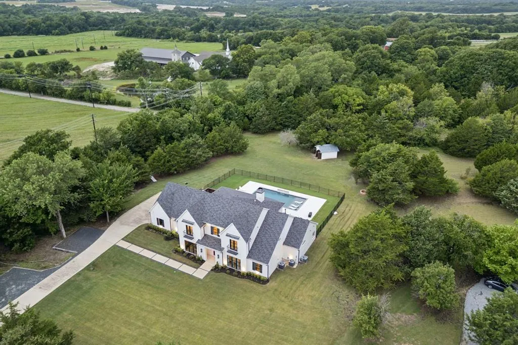 7025 County Road 202