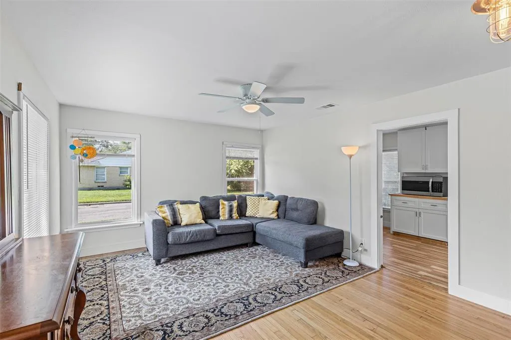 502 Hambrick Road