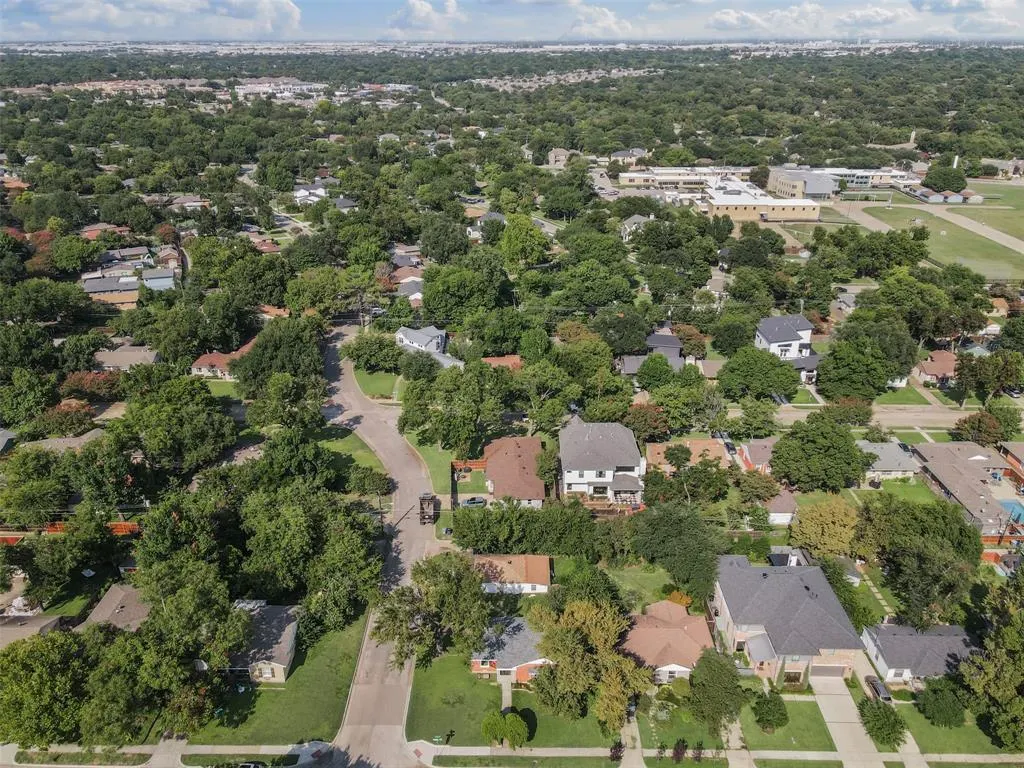 502 Hambrick Road
