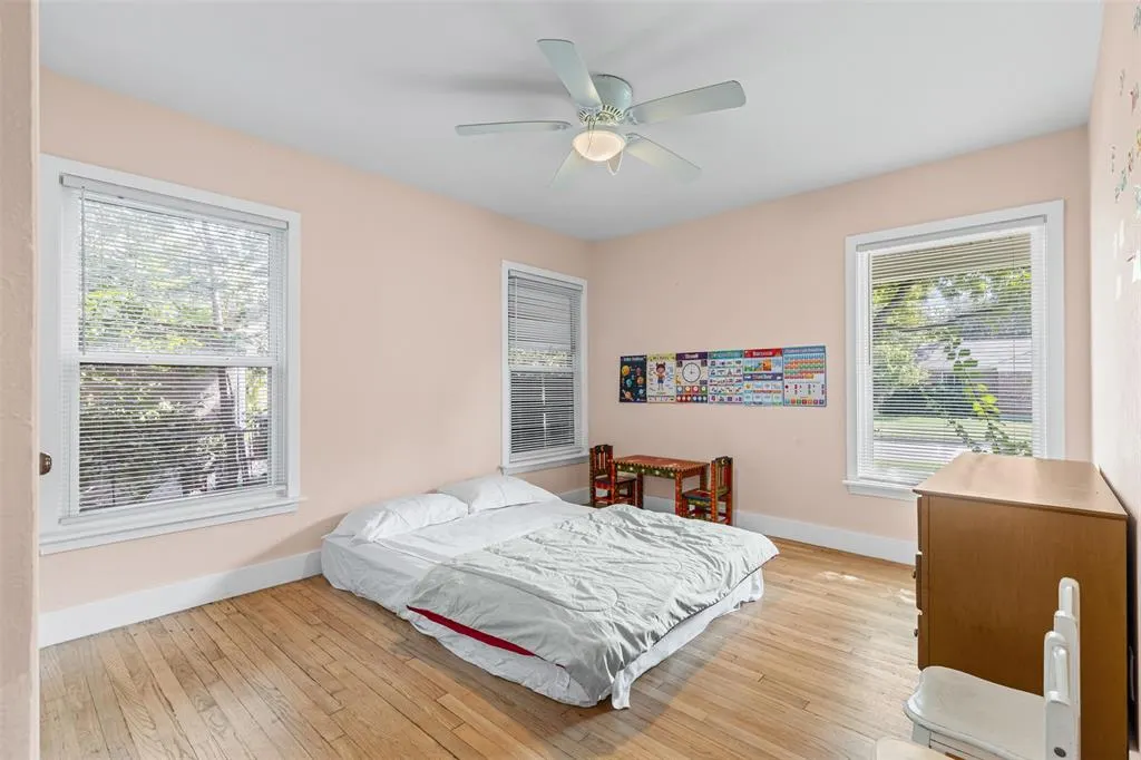 502 Hambrick Road