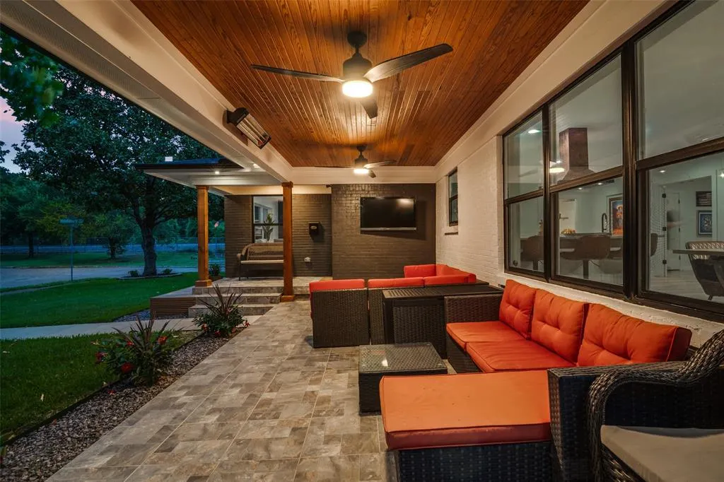 7340 Lehigh Drive