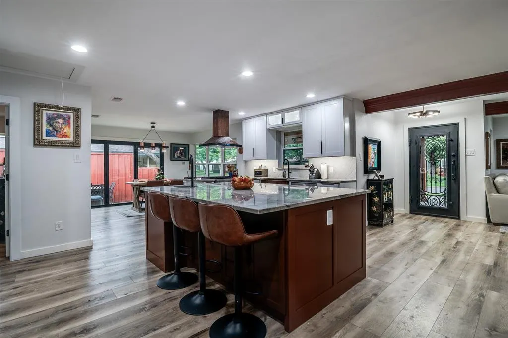 7340 Lehigh Drive