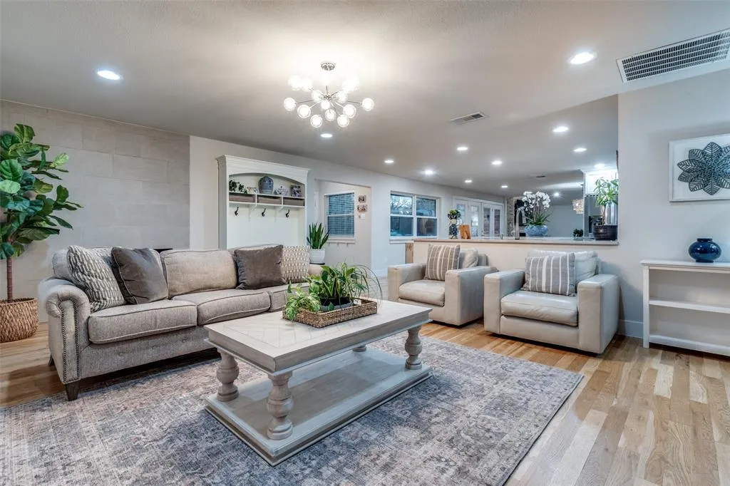4055 Fawnhollow Drive