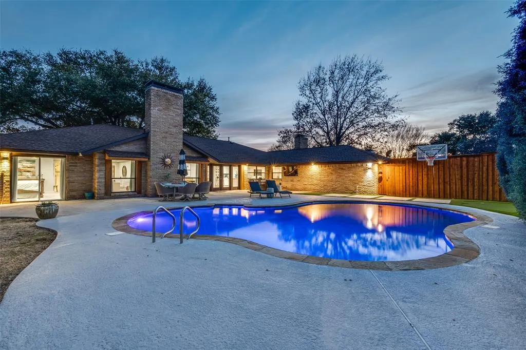 4055 Fawnhollow Drive