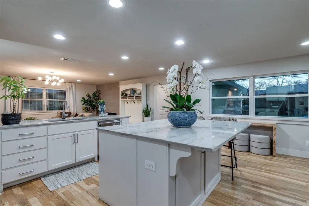 4055 Fawnhollow Drive