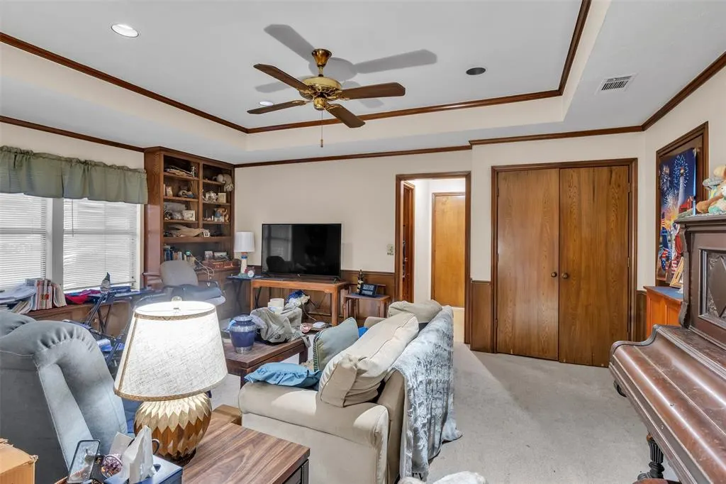 3944 Merriman Drive