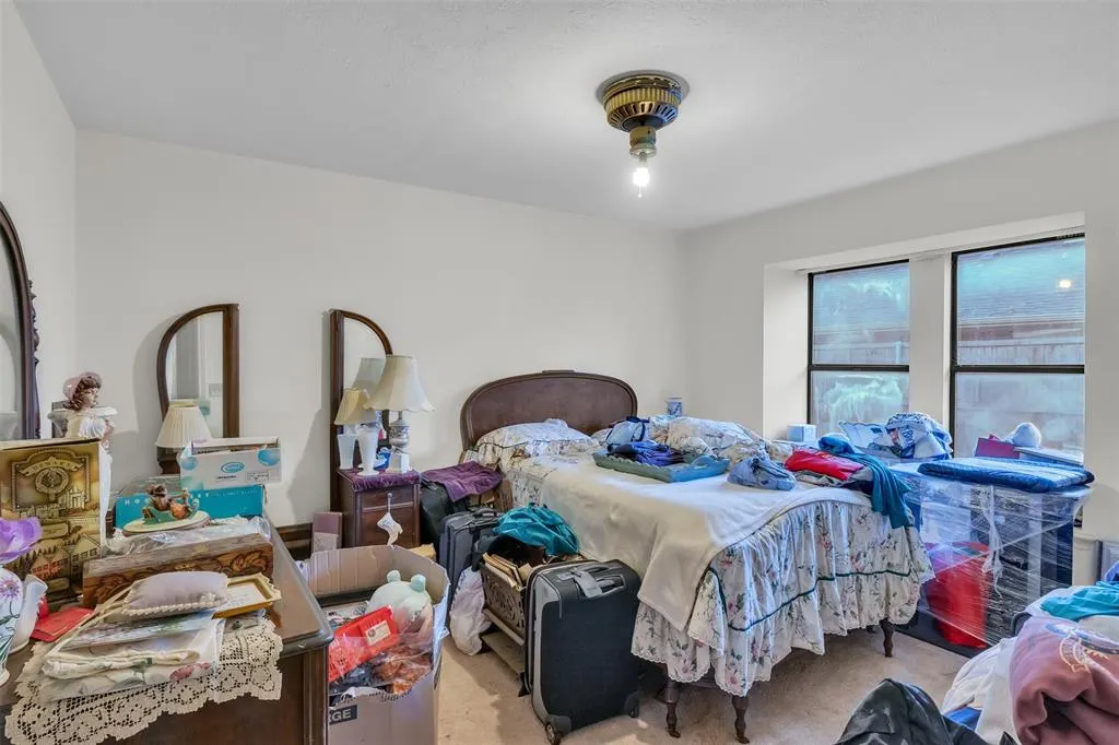 3944 Merriman Drive