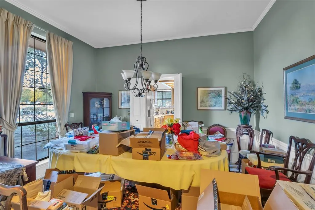 3944 Merriman Drive