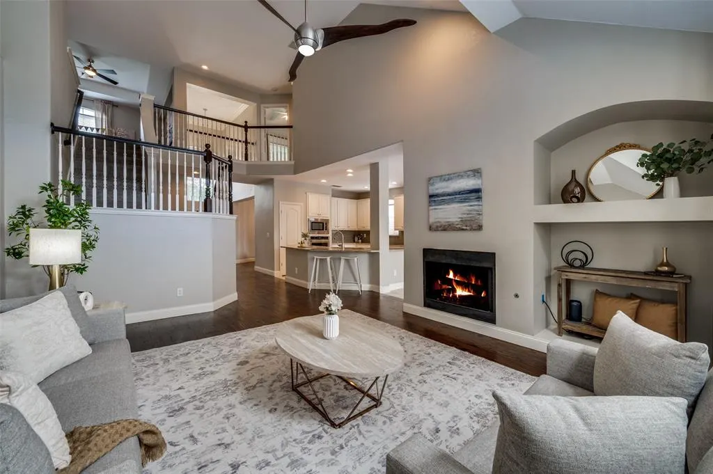 4621 Hinton Drive