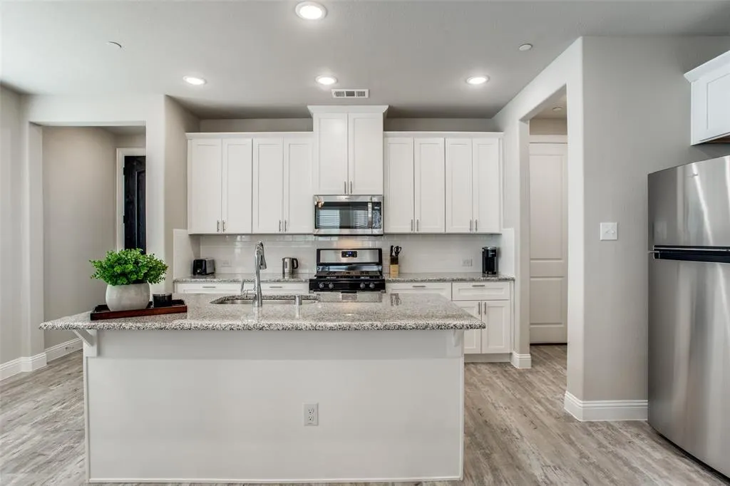 1718 Lisa Court