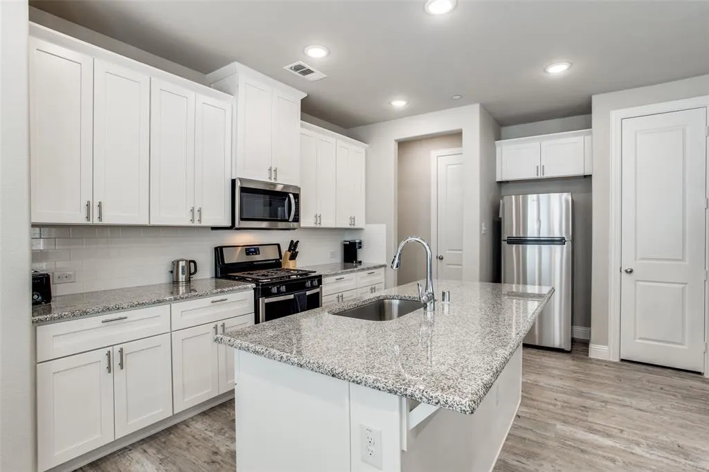 1718 Lisa Court