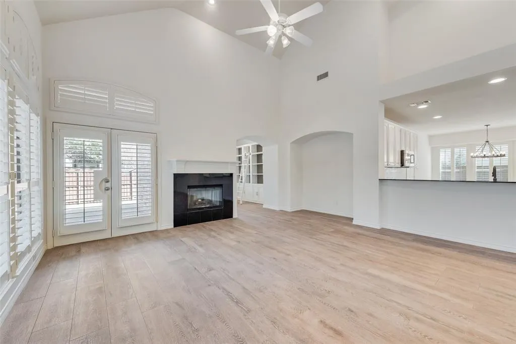 4621 Bending Oak Trail