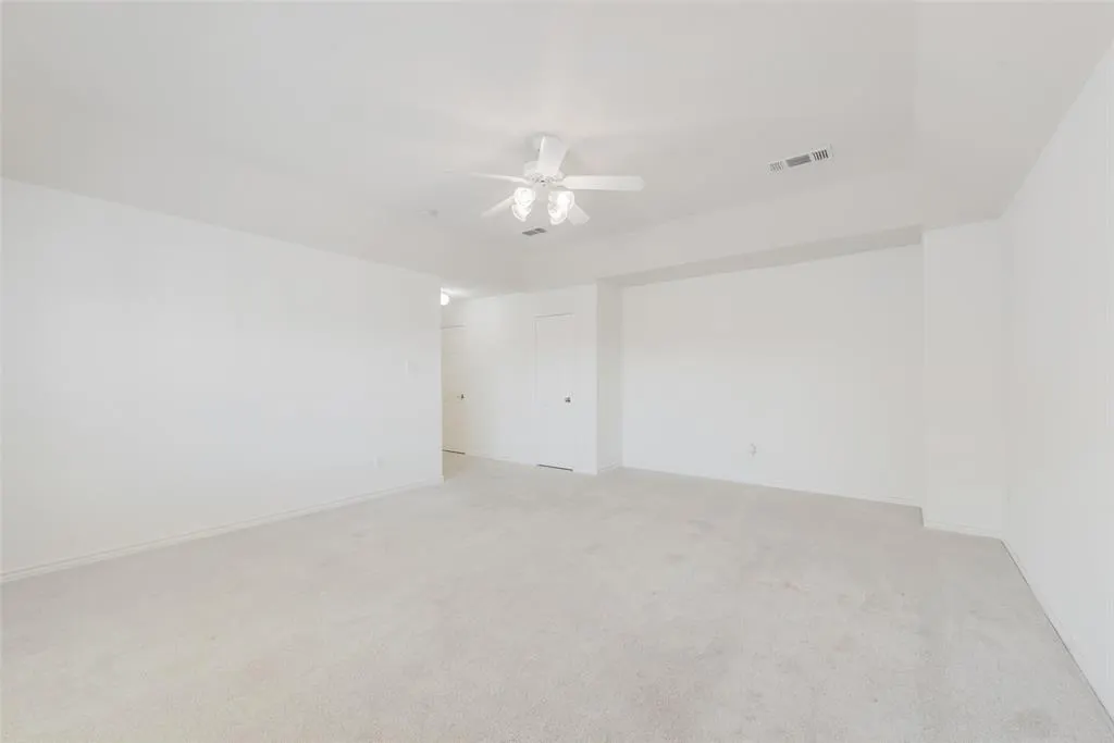 4621 Bending Oak Trail
