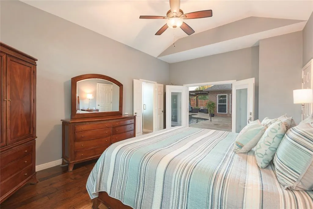 3128 Glory Lane