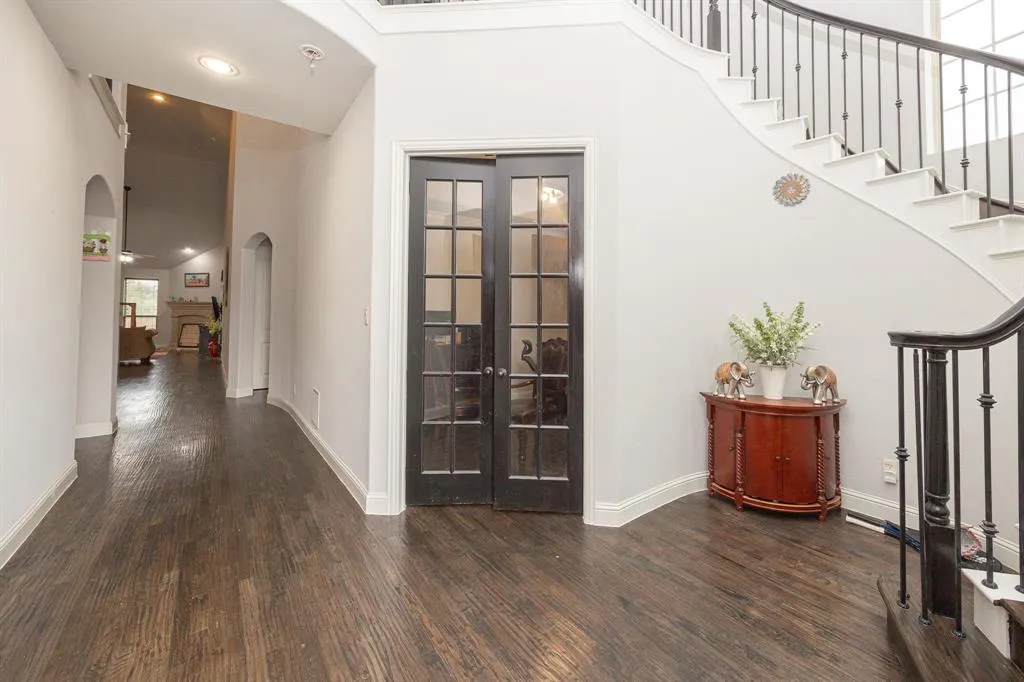 5579 Lightfoot Lane