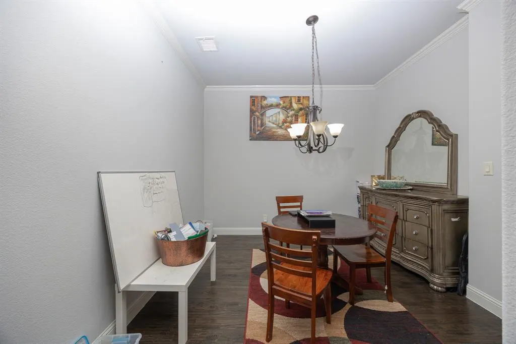 5579 Lightfoot Lane