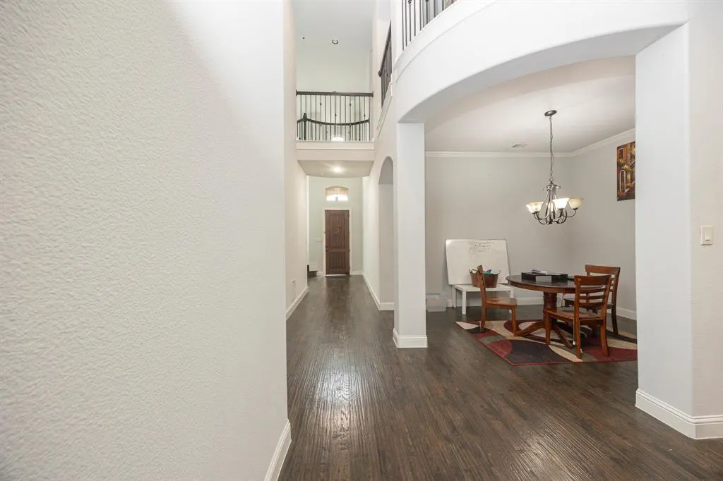 5579 Lightfoot Lane