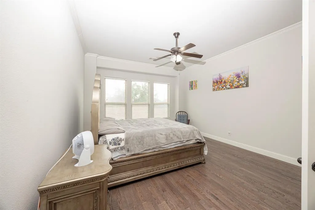 5579 Lightfoot Lane
