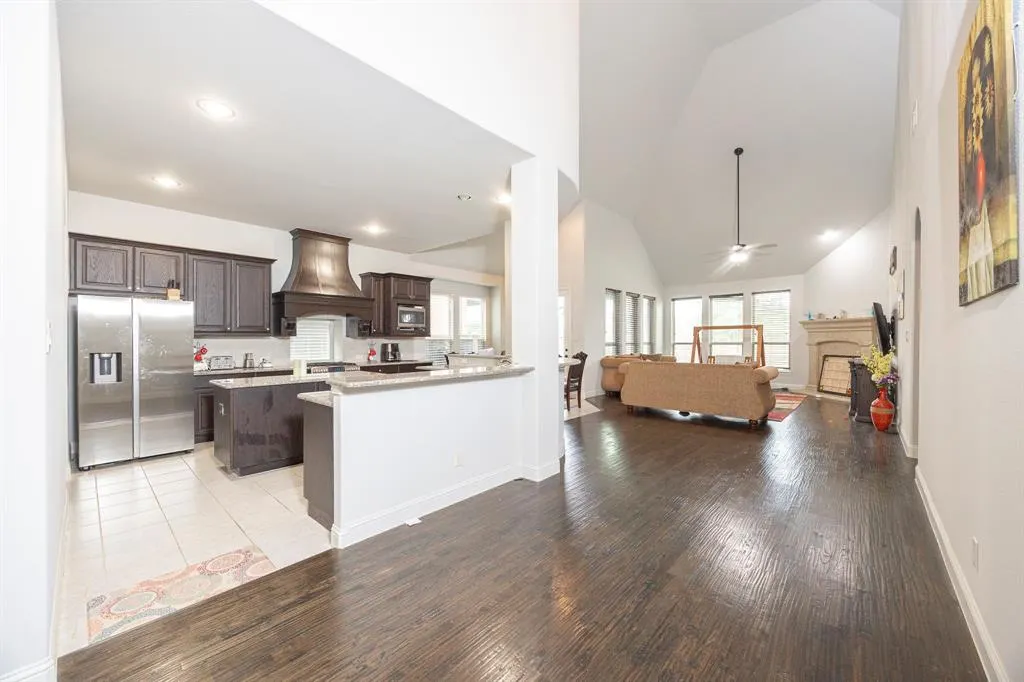 5579 Lightfoot Lane