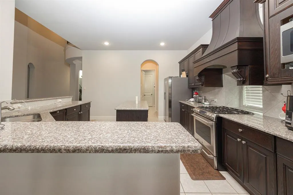 5579 Lightfoot Lane