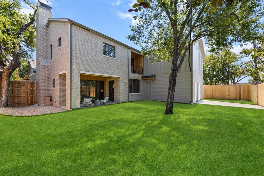 9111 Aldwick Drive