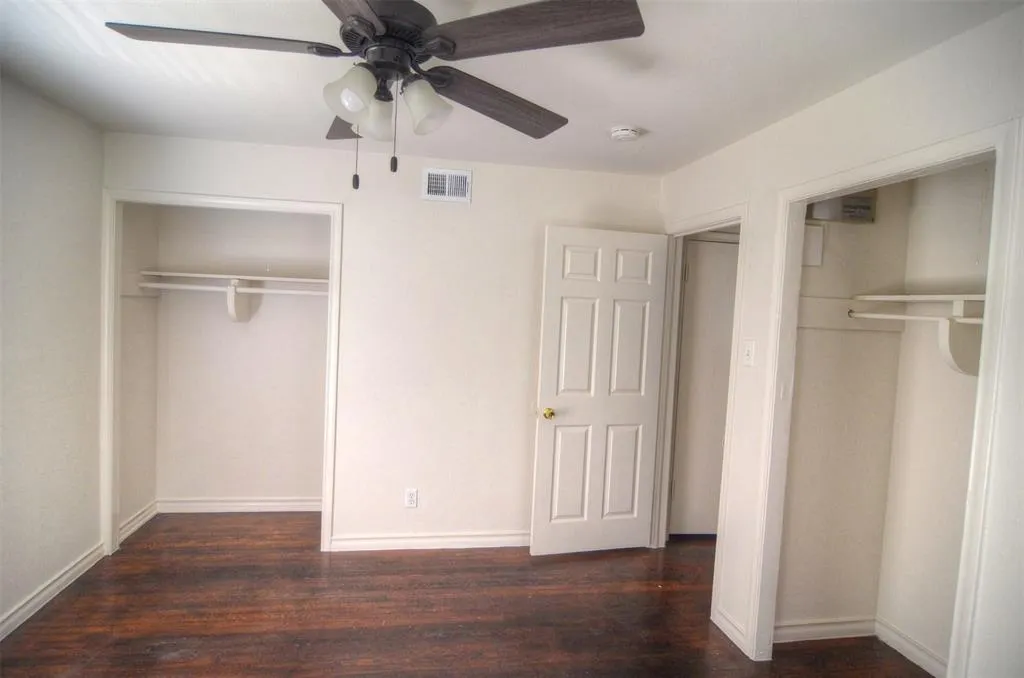 2705 Crest Ridge
