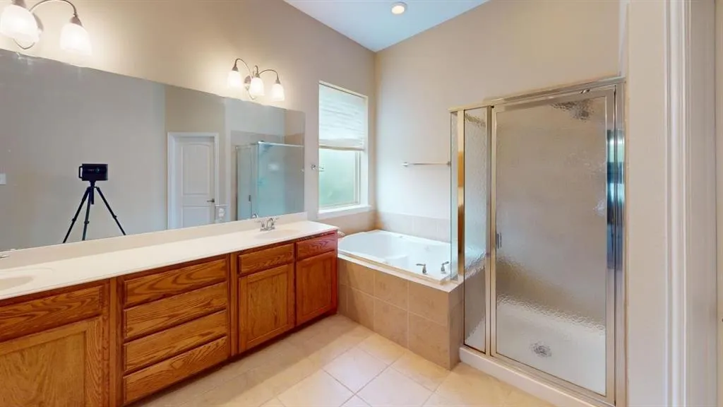 3256 Clearfork Trail