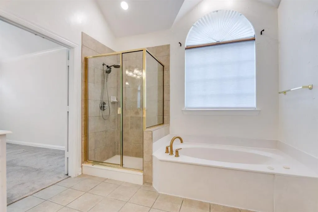 3720 Southport Drive